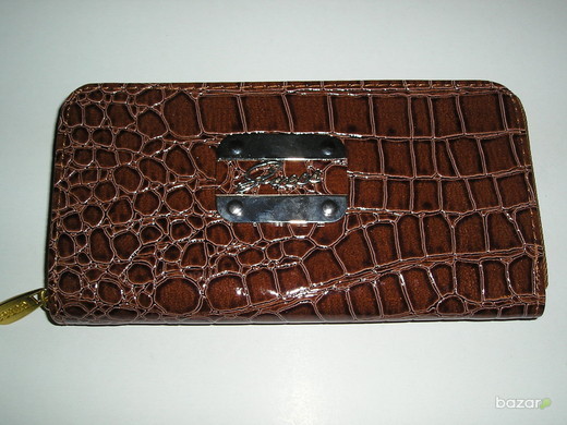 Gucci brown