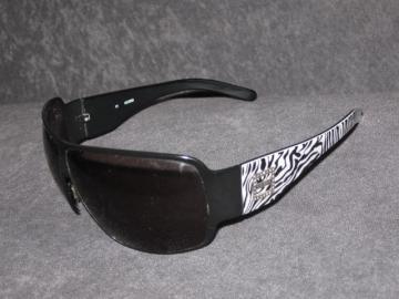 guess dark